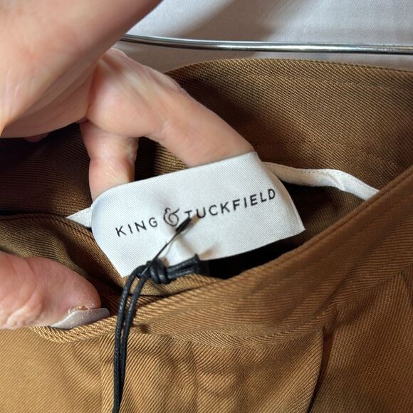 King & Tuckfield 100% Cotton High Waisted Bermuda Shorts. Size Large. - Picture 7 of 11